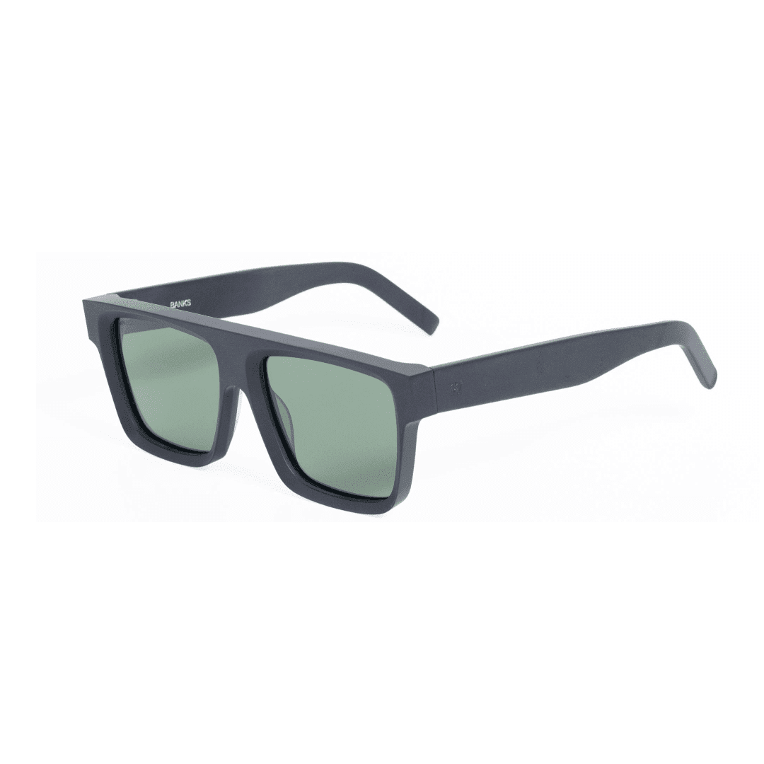 Black sunglasses on sale with straight top