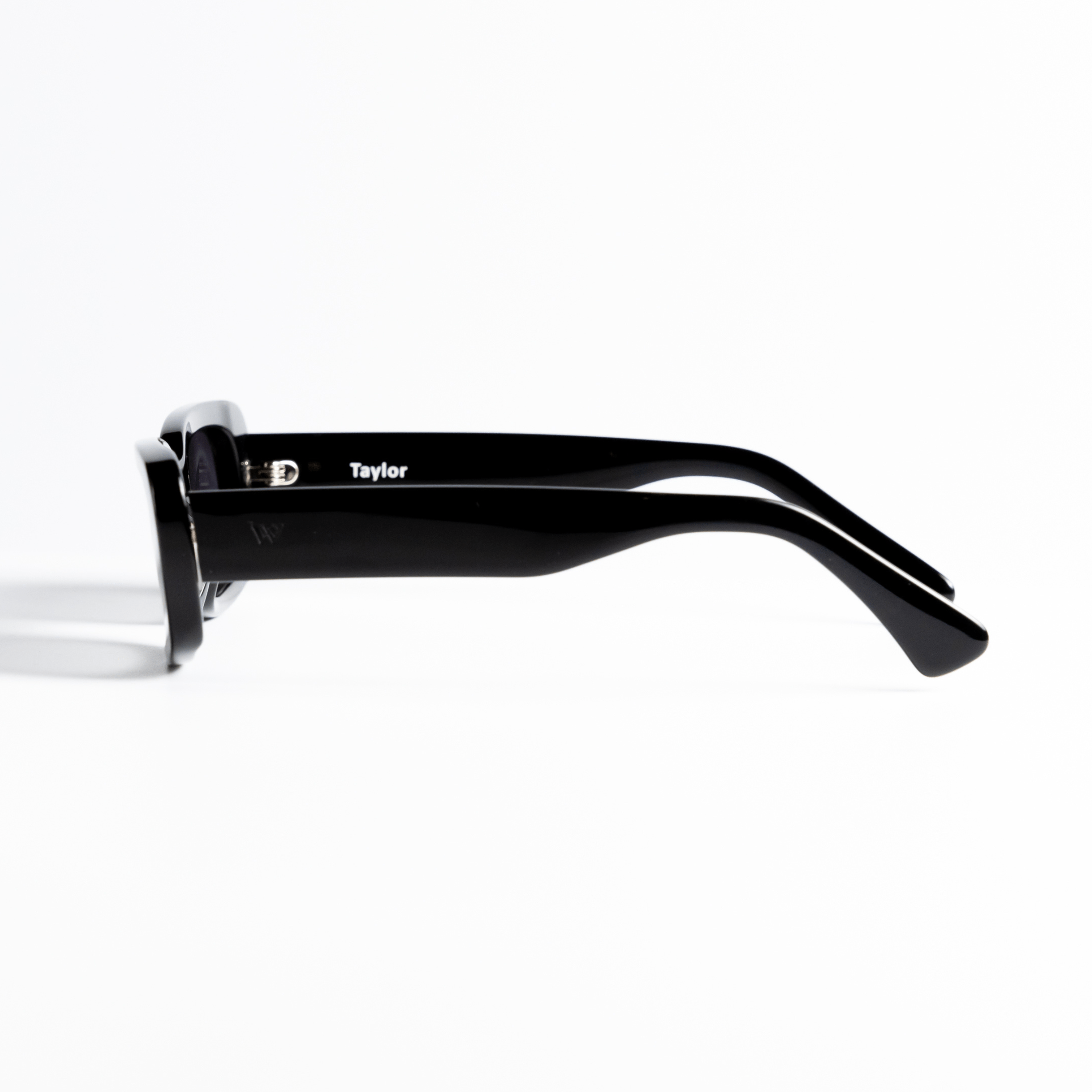 Walter Hill Sunglasses Oversized TAYLOR - Black